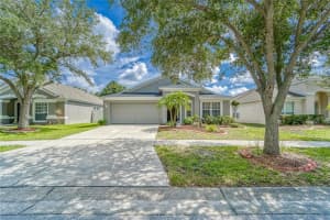 11417 MISTY ISLE LN, RIVERVIEW, FL 33579 Sold 01/17/23