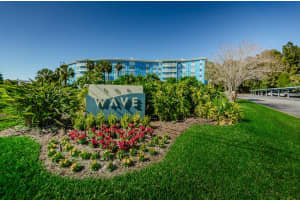 3315 58TH AVE S #105, ST PETERSBURG, FL 33712 Sold 11/15/22