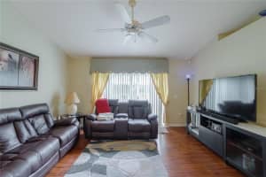 10068 CREEK BLUFF DR, RIVERVIEW, FL 33578 Sold 10/14/22
