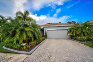 2838 ORIOLE DR, SARASOTA, FL 34243 Sold 11/08/22