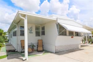 127 E SAINT JOHNS WAY, APOLLO BEACH, FL 33572 Sold 11/22/22