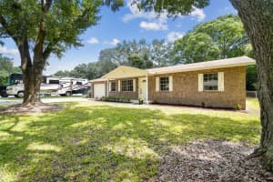 5024 GREENBROOK LN, LAKELAND, FL 33811 Sold 11/21/22