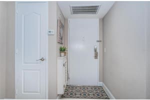 880 MANDALAY AVE #S202, CLEARWATER, FL 33767 Sold 10/14/22