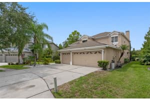19220 FISHERMAN'S BEND DR, LUTZ, FL 33558 Sold 12/30/22