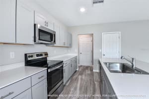 1540 AXEL CIR, WINTER HAVEN, FL 33880 Sold 04/06/23