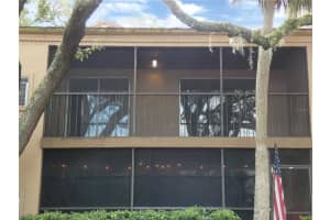 4419 SHADY TERRACE LN #202, TAMPA, FL 33613 Sold 12/13/22