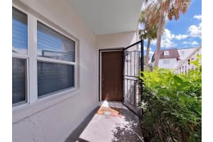 9101 TUDOR DR #F110, TAMPA, FL 33615 Sold 10/21/22