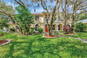 8034 MOONLIGHT LN, NEW PORT RICHEY, FL 34654 Sold 11/30/22