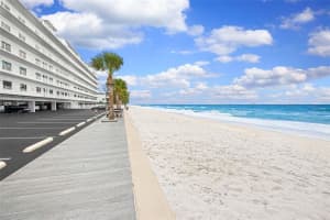 8470 W GULF BLVD #408, TREASURE ISLAND, FL 33706 Sold 10/31/22