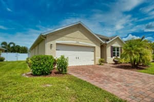 8988 MONDIAL CT, VENICE, FL 34293 Sold 02/21/23