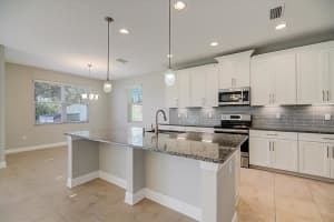 1917 ALTAVISTA CIR, LAKELAND, FL 33810 Sold 01/06/23