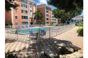 1900 68TH ST N #106, ST PETERSBURG, FL 33710 Sold 02/06/23