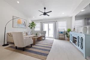208 HARBOR LN, HOLMES BEACH, FL 34217 Sold 03/17/23