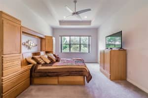 4860 GRAND BANKS DR, WIMAUMA, FL 33598 Sold 10/14/22