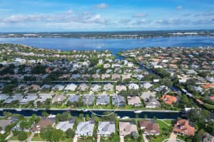 4612 BARRACUDA DR, BRADENTON, FL 34208 Sold 11/17/22