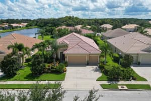 6229 45TH LN E, BRADENTON, FL 34203 Sold 02/15/23