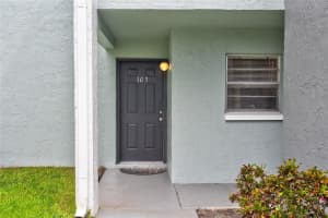 2836 SOMERSET PARK DR #103, TAMPA, FL 33613 Sold 11/23/22