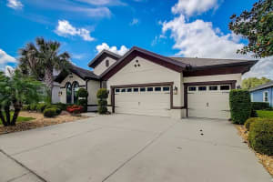 8413 EAGLE BROOK DR, LAND O LAKES, FL 34638 Sold 11/18/22