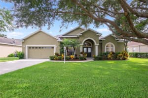 265 TERRANOVA BLVD, WINTER HAVEN, FL 33884 Sold 11/17/22