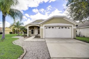 128 SIR PHILLIPS DR, DAVENPORT, FL 33837 Sold 01/17/23