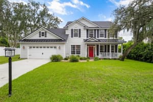 8033 MOONLIGHT LN, NEW PORT RICHEY, FL 34654 Sold 12/08/22