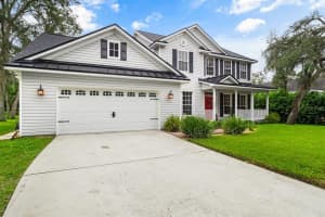 8033 MOONLIGHT LN, NEW PORT RICHEY, FL 34654 Sold 12/08/22