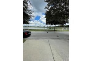 4233 HARTFORD LAKE DR, TAMPA, FL 33619 Sold 11/11/22