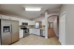 712 PERIWINKLE POINTE PL, SEFFNER, FL 33584 Sold 10/17/22