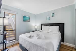 2506 N ROCKY POINT DR #367, TAMPA, FL 33607 Sold 12/12/22