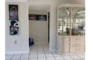 7550 SUNSHINE SKYWAY LN S #123, ST PETERSBURG, FL 33711 Sold 12/15/22