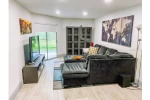 8630 MALLARD RESERVE DR #105, TAMPA, FL 33647 Sold 10/19/22