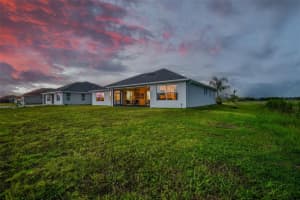 5106 LAKE TOSCANA DR, WIMAUMA, FL 33598 Sold 11/03/22