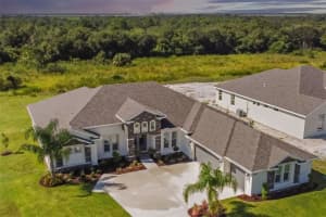 5106 LAKE TOSCANA DR, WIMAUMA, FL 33598 Sold 11/03/22