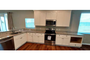 8868 CAMERON CREST DR, TAMPA, FL 33626 Sold 01/18/23