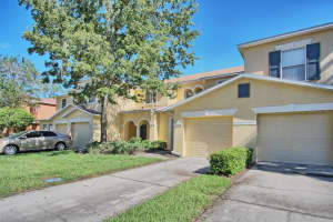6956 HAWTHORNE TRACE LN, RIVERVIEW, FL 33578 Sold 10/26/22