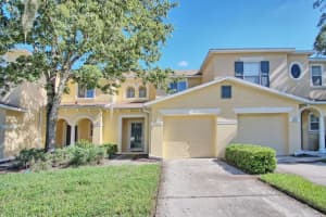 6956 HAWTHORNE TRACE LN, RIVERVIEW, FL 33578 Sold 10/26/22