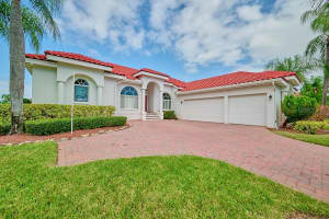 949 ALLEGRO LN, APOLLO BEACH, FL 33572 Sold 11/30/22