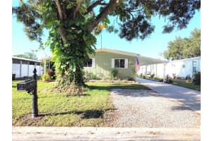 8931 SHELDON WEST DR, TAMPA, FL 33626 Sold 10/11/22