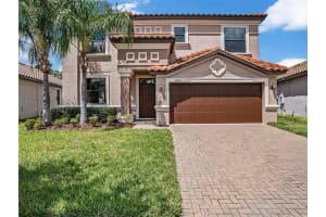 11922 FROST ASTER DR, RIVERVIEW, FL 33579 Sold 05/05/23