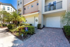 805 100TH AVE N, ST PETERSBURG, FL 33702 Sold 12/12/22