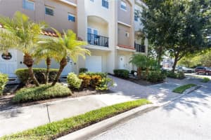 805 100TH AVE N, ST PETERSBURG, FL 33702 Sold 12/12/22