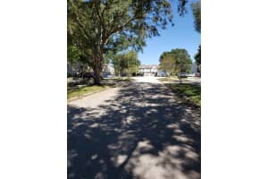 8529 J R Manor Dr, Tampa, FL 33634, Sold 11/16/22