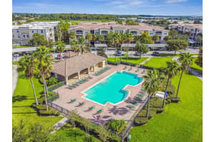 3001 LAUREL PARK LANE, KISSIMMEE, FL 34741 Sold 01/26/23
