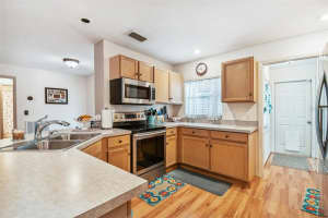 10203 Deepbrook Dr, Riverview, FL 33569, Sold 11/18/22