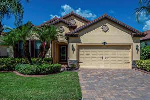 1734 ALTAVISTA CIR, LAKELAND, FL 33810 Sold 11/01/22