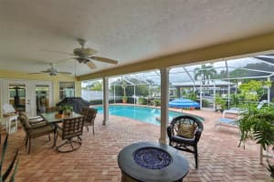 6327 Wisteria Ln, Apollo Beach, FL 33572, Sold 11/17/22