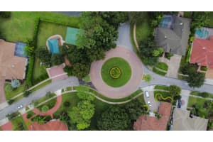 9507 Tree Tops Lake Rd, Tampa, FL 33626, Sold 12/22/22