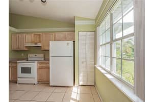 345 21ST AVENUE, VERO BEACH, FL 32962 Sold 03/23/23
