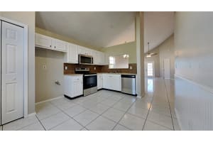 7639 REDWOOD COUNTRY RD, ORLANDO, FL 32835 Sold 04/20/23