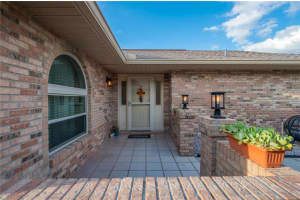 463 Barbados Cir, Lakeland, FL 33803, Sold 02/26/23